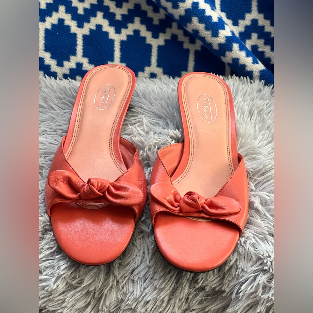 Talbots coral slippers